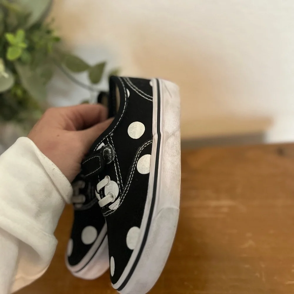 Kids Black and White Polka Dot Shoes Size 10